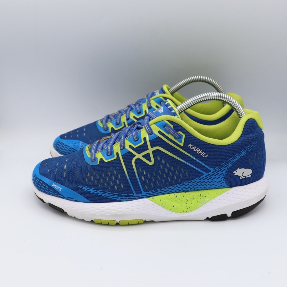 Karhu Ikoni Shoes Size 9